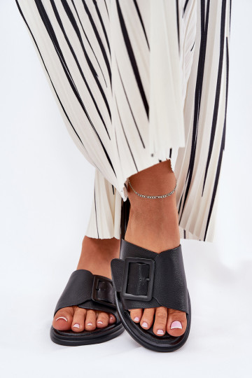 Ladies leather sandals with buckle D&A SJ2302-01 Black 2