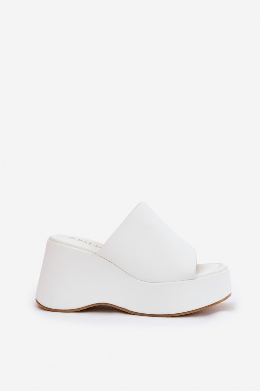 Eco Leather Women's Slippers On Platform And Wedge White Kisoffi