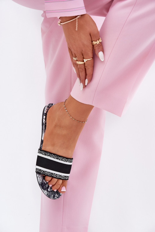 Patterned Flat Women's Slippers Black Leysi