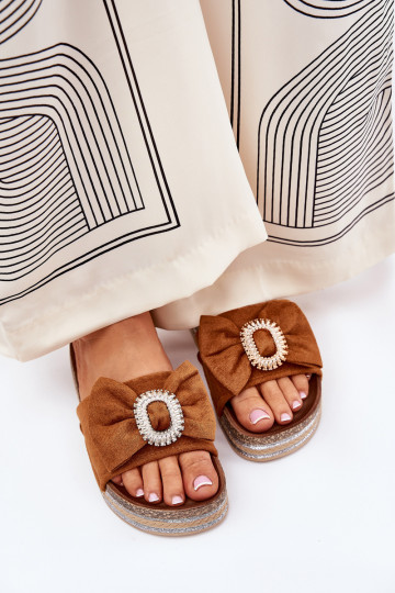 Ladies Platform Sandals With Bow And Decorative Brooch Camel Lenela