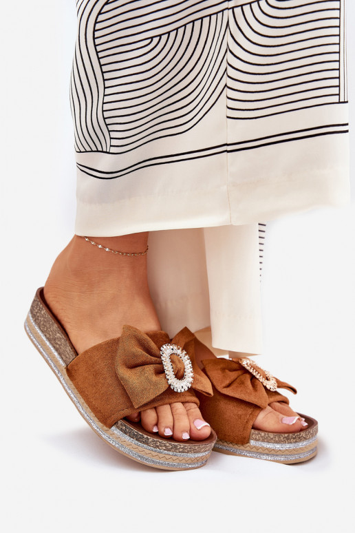 Ladies Platform Sandals With Bow And Decorative Brooch Camel Lenela