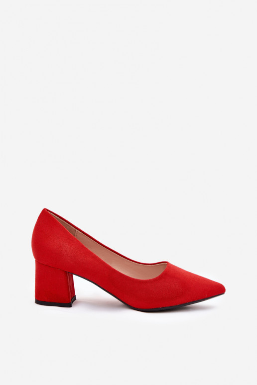 Women's pumps with pointed toes on a heel red Merinette
