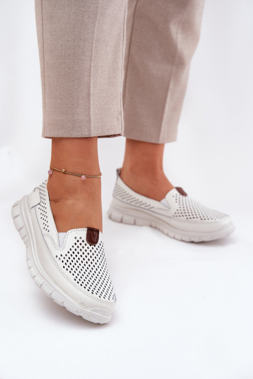 Perforated Ballet Flats Made Of Natural Leather Vinceza 95336 White Perforated Ballet Flats Made Of Natural Leather Vinceza 95336 White