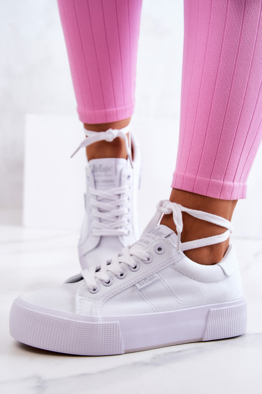 Sneakers On A Platform Lee Cooper LCW-22-31-0884L White Sneakers On A Platform Lee Cooper LCW-22-31-0884L White