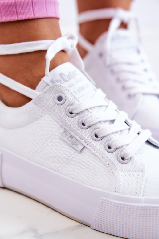 Sneakers On A Platform Lee Cooper LCW-22-31-0884L White Sneakers On A Platform Lee Cooper LCW-22-31-0884L White