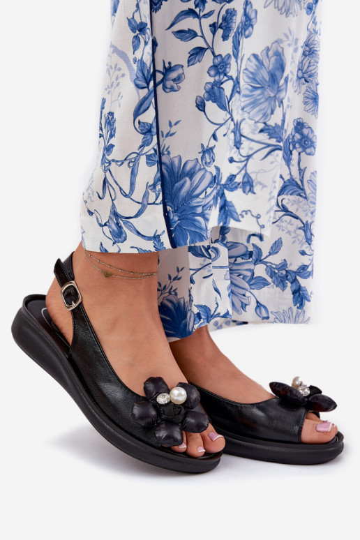 Ladies Sandals With Decorative Flower Black Divonne