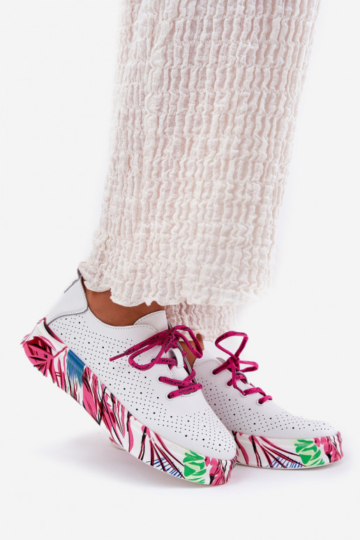 Women's Leather Sneakers On Patterned Platform Vinceza 88017 White Women's Leather Sneakers On Patterned Platform Vinceza 88017 White