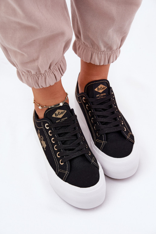 Women's fabric platform sneakers Lee Cooper LCW-25-31-3431L black Women's fabric platform sneakers Lee Cooper LCW-25-31-3431L black