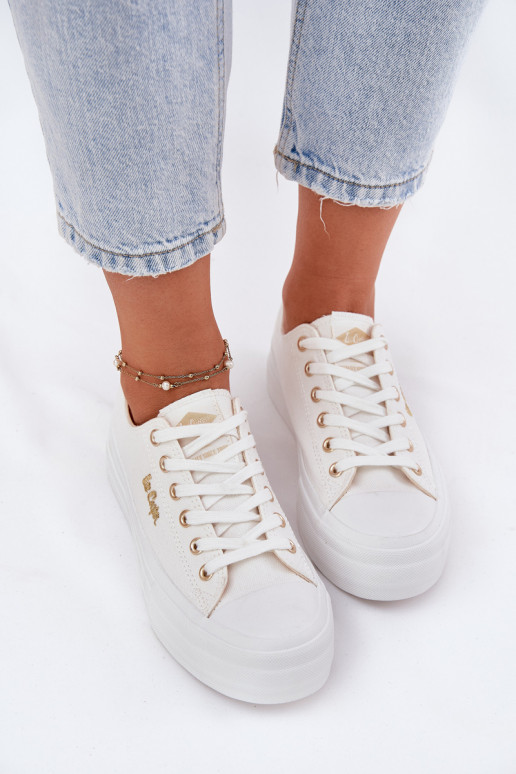 Womens Sneakers On Platform Lee Cooper LCW-25-02-3289 White Womens Sneakers On Platform Lee Cooper LCW-25-02-3289 White