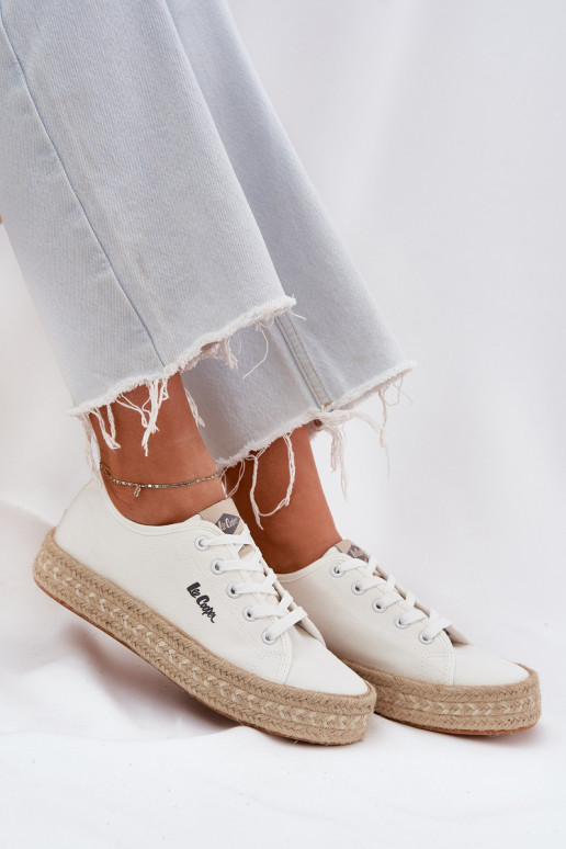 Women's Sneakers With Weaving Lee Cooper LCW-25-44-3217 White