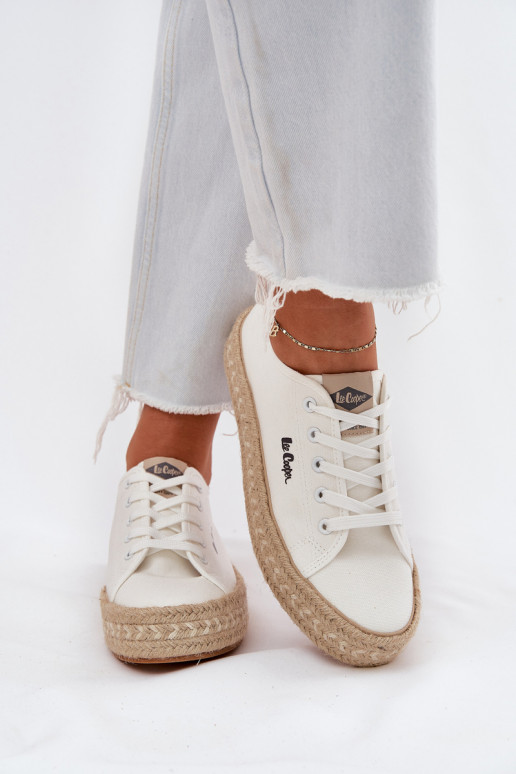 Women's Sneakers With Weaving Lee Cooper LCW-25-44-3217 White