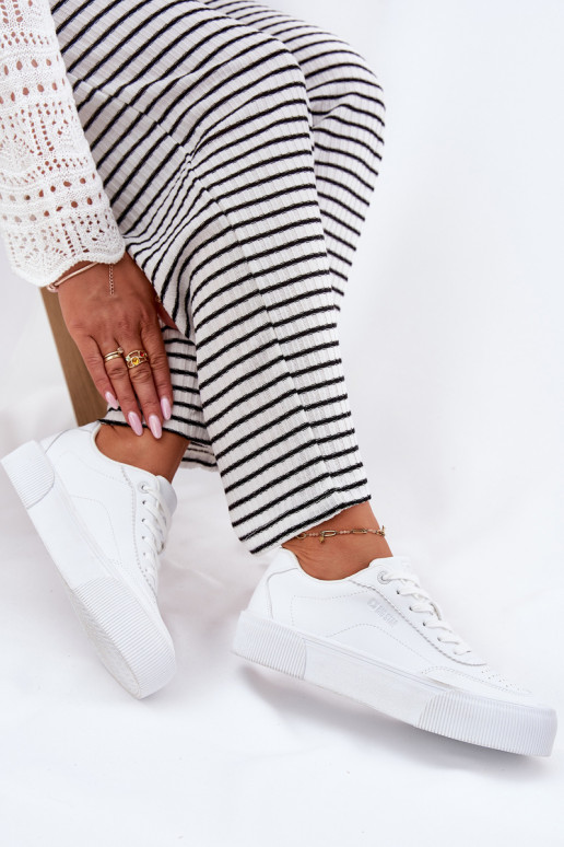 Low sneakers made of eco leather Big Star RR274303 White