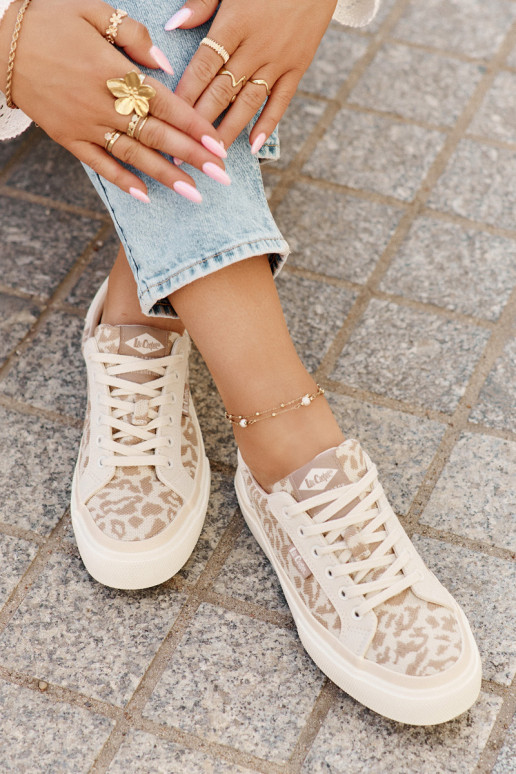 Low Women Sneakers Leopard Print Lee Cooper LCW-25-02-3330L Beige