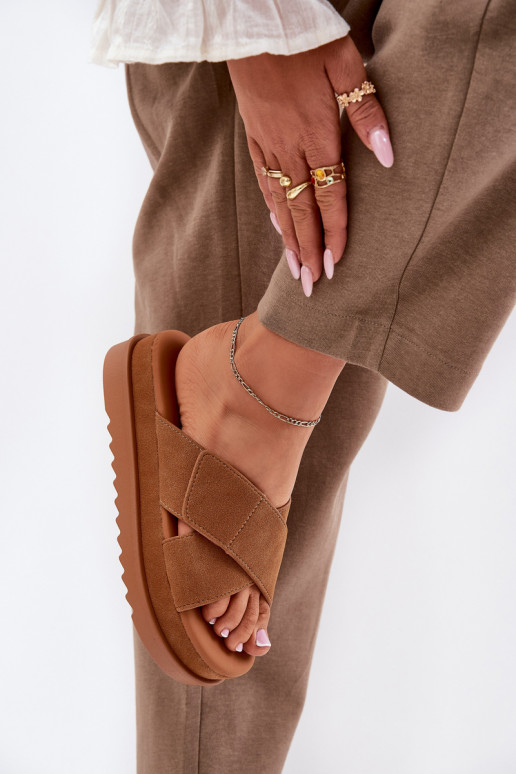 Klapki Damskie Na Platformie Z Przeplatającymi Się Paskami Camel Rinasara