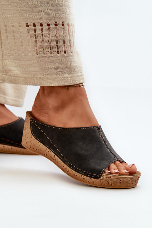 Wygodne Klapki Damskie Na Koturnie Inblu NG000002 Czarne Wygodne Klapki Damskie Na Koturnie Inblu NG000002 Czarne