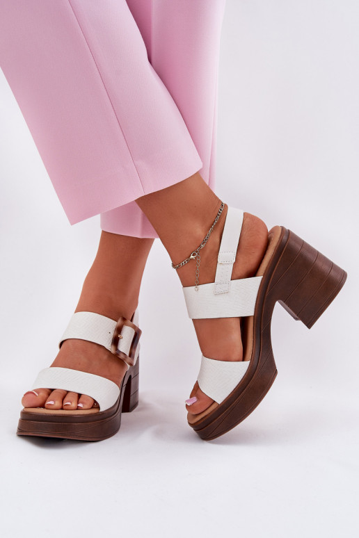 Ladies sandals on a chunky heel and platform White Vinceza 17387