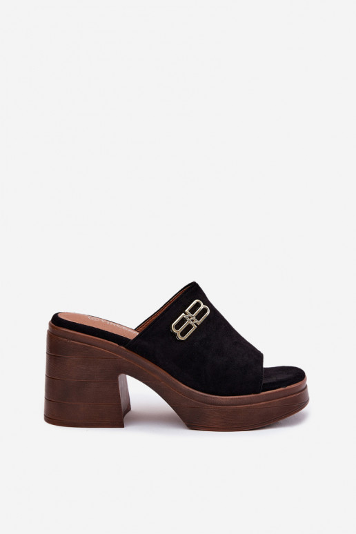 Ladies Sandals On Chunky Heel With Golden Detail Vinceza 17400 Black