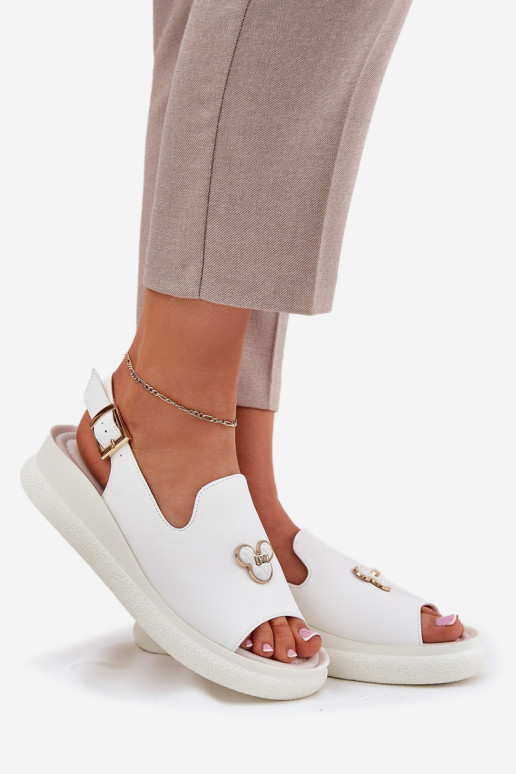 Women's leather sandals with decoration Vinceza 66757 white