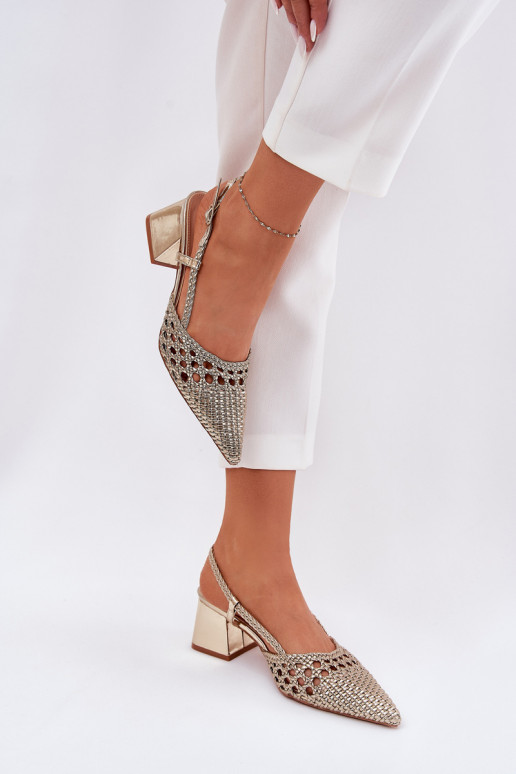 Heels With Braiding And Pointed Toes...