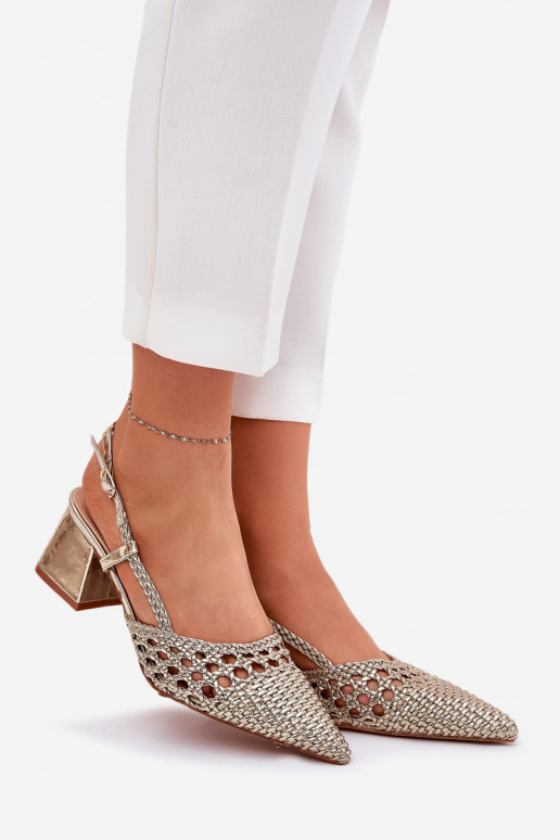 Heels With Braiding And Pointed Toes...