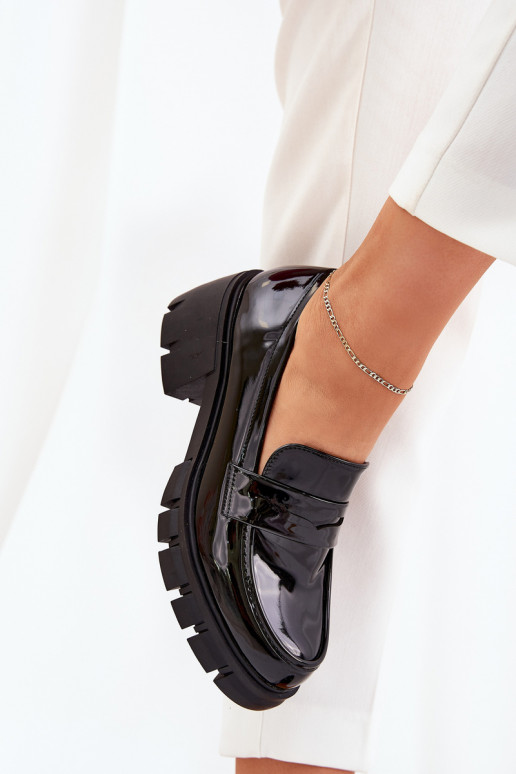 Lacquered Women's Half Shoes On... Lacquered Women's Half Shoes On...