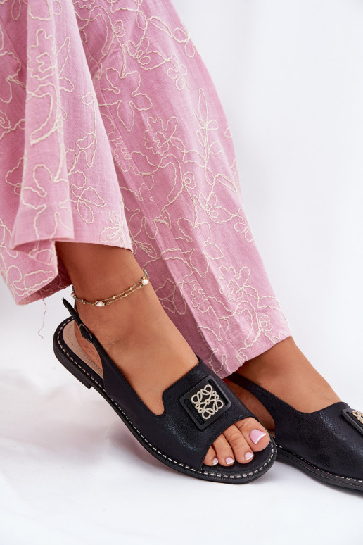 Eleganckie Sandały Damskie Na Płaskim Obcasie Z Ozdobą S.Barski KV51-082 Czarne