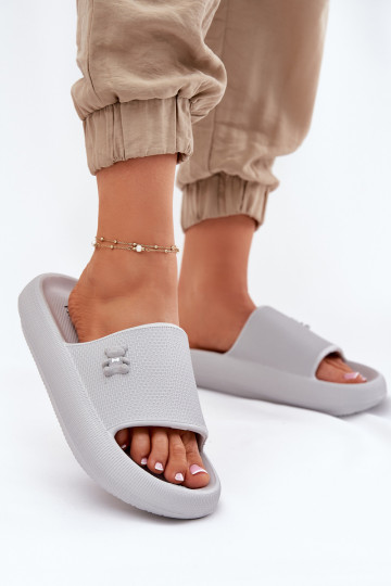 Ladies Foam Sandals On Platform With Bear Vinceza 75210 Gray 2