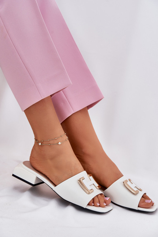 Elegant Women's Mules On A Block Heel With A Gold Detail Vinceza 62229 White Elegant Women's Mules On A Block Heel With A Gold Detail Vinceza 62229 White