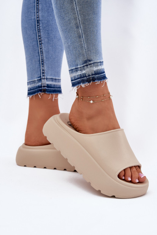Foam Women's Slippers On Platform Beige Xalvania Foam Women's Slippers On Platform Beige Xalvania