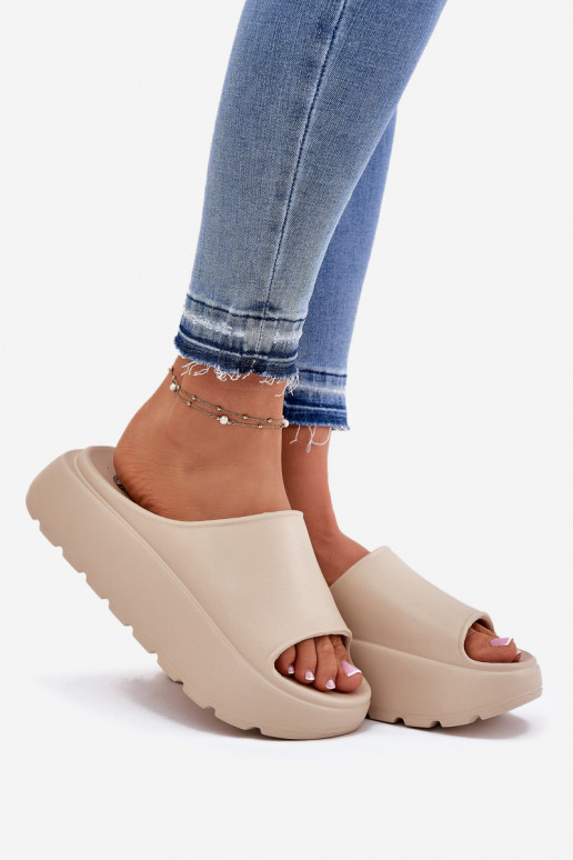 Foam Women's Slippers On Platform Beige Xalvania Foam Women's Slippers On Platform Beige Xalvania
