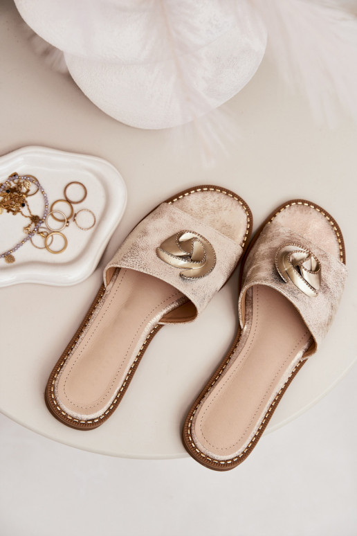 Women's sandals on flat heel with decorative detail KV51-007 gold Women's sandals on flat heel with decorative detail KV51-007 gold