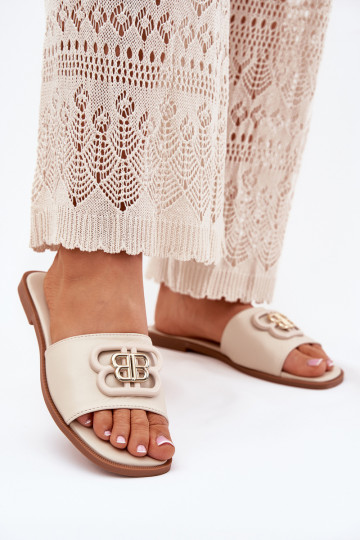 Flat Ladies Sandals With Decorative Detail Beige Nenitta