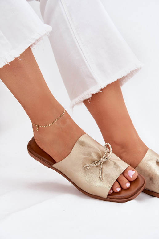 Ladies flat sandals with decorative tie golden Norela