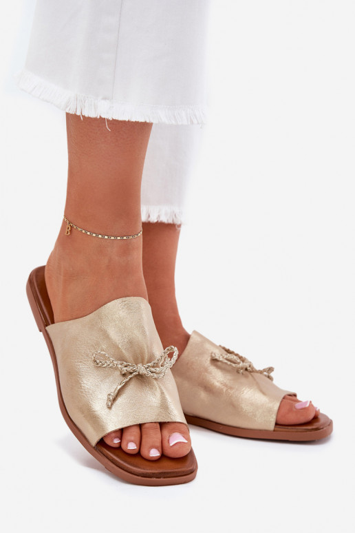 Ladies flat sandals with decorative tie golden Norela