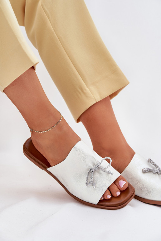 Women's sandals on flat heel with decorative tying silver Norela Women's sandals on flat heel with decorative tying silver Norela