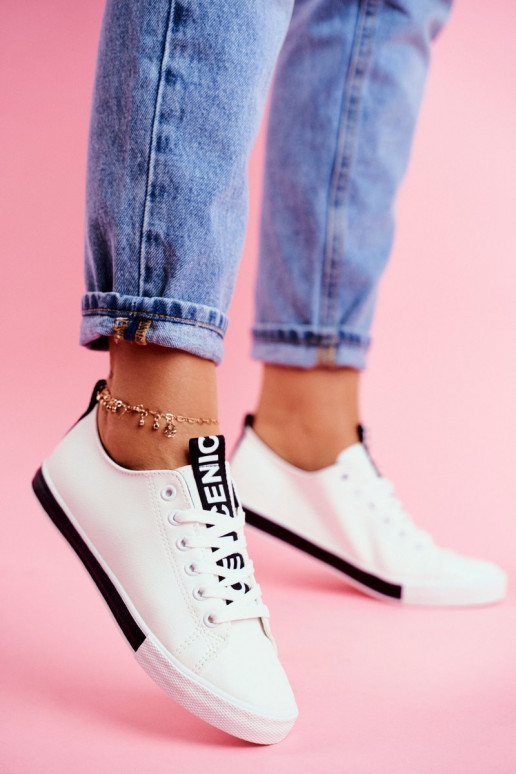 Women's Sneakers Classic Black Ville