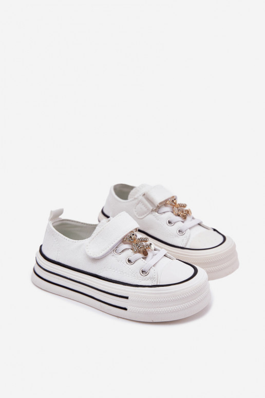   Ze Złotą Przypinką   Solena