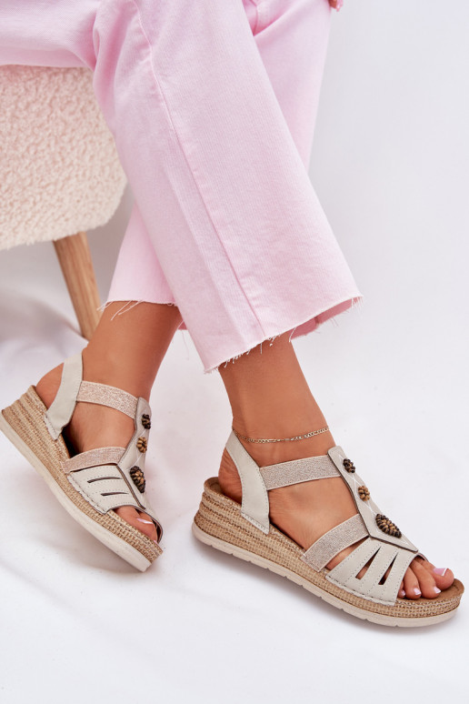Women's Wedge Sandals With Decorations Light Beige Inblu RV000015 Women's Wedge Sandals With Decorations Light Beige Inblu RV000015