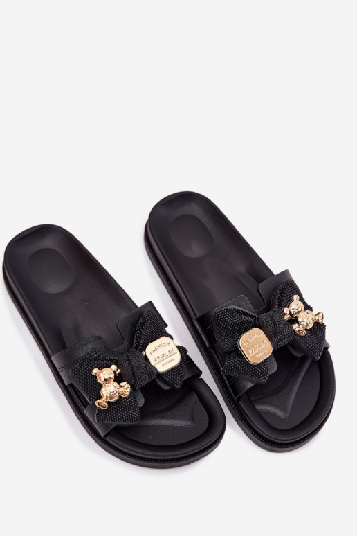   I Złotą Broszką  Lynara