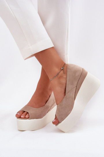 Womens wedge and platform sandals beige Felyra