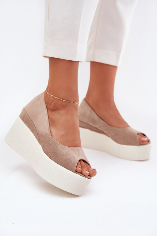 Womens wedge and platform sandals beige Felyra Womens wedge and platform sandals beige Felyra
