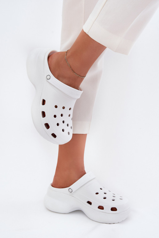 Women's Foam Slippers On Massive Sole Big Star RR274A119 White