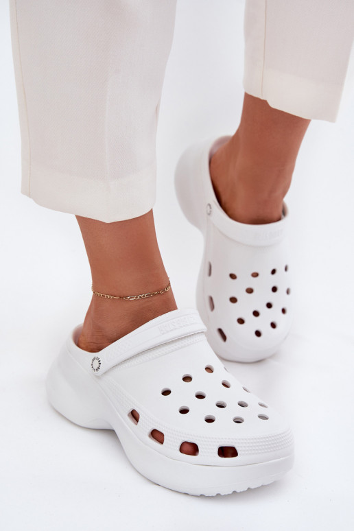 Women's Foam Slippers On Massive Sole Big Star RR274A119 White