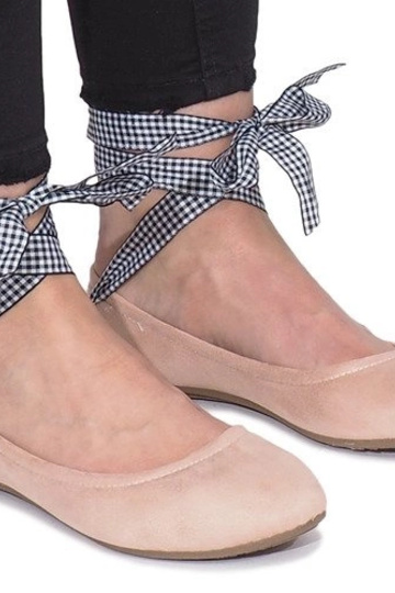 Różowe balerinki z kokardką...