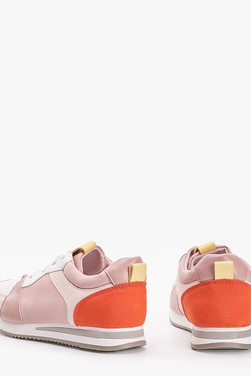 Różowe obuwie sportowe z eko-skóry...