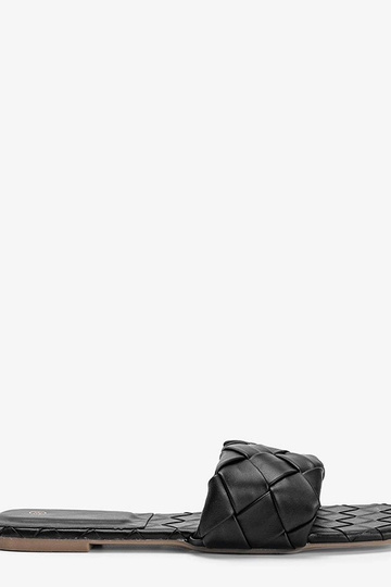 Czarne plecione klapki Chimmie 2