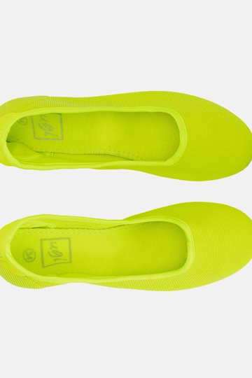 Children's green ballerinas... 2