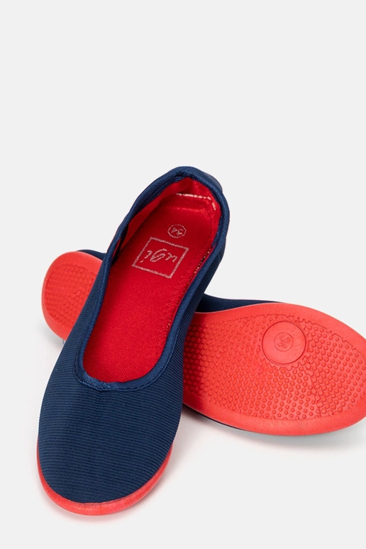 Navy and red children's ballerinas... Navy and red children's ballerinas...