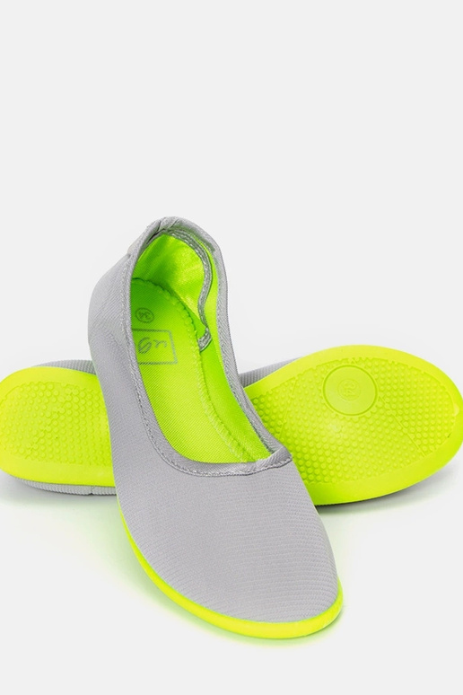 Grey and green children's ballerinas... Grey and green children's ballerinas...