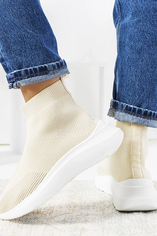 White trainers Justar